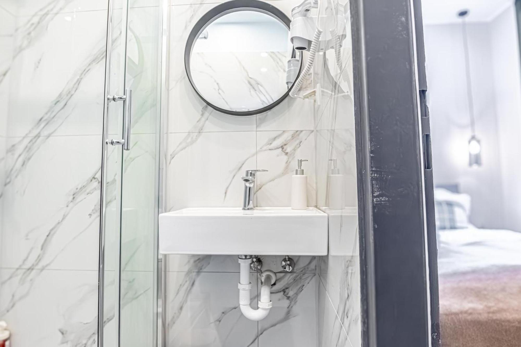 וינה Spacious Shared Apartment Schoenbrunn מראה חיצוני תמונה