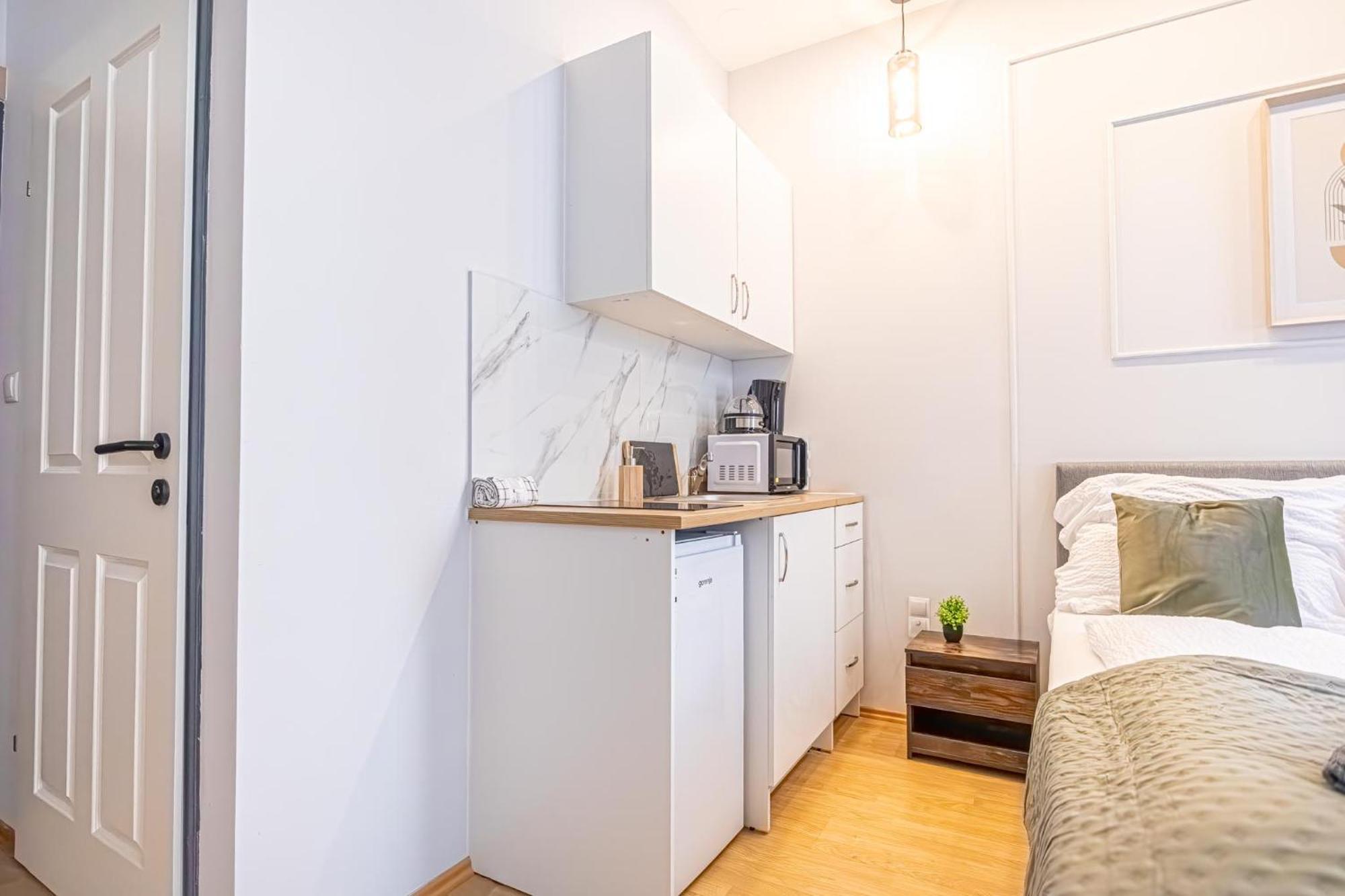 וינה Spacious Shared Apartment Schoenbrunn מראה חיצוני תמונה