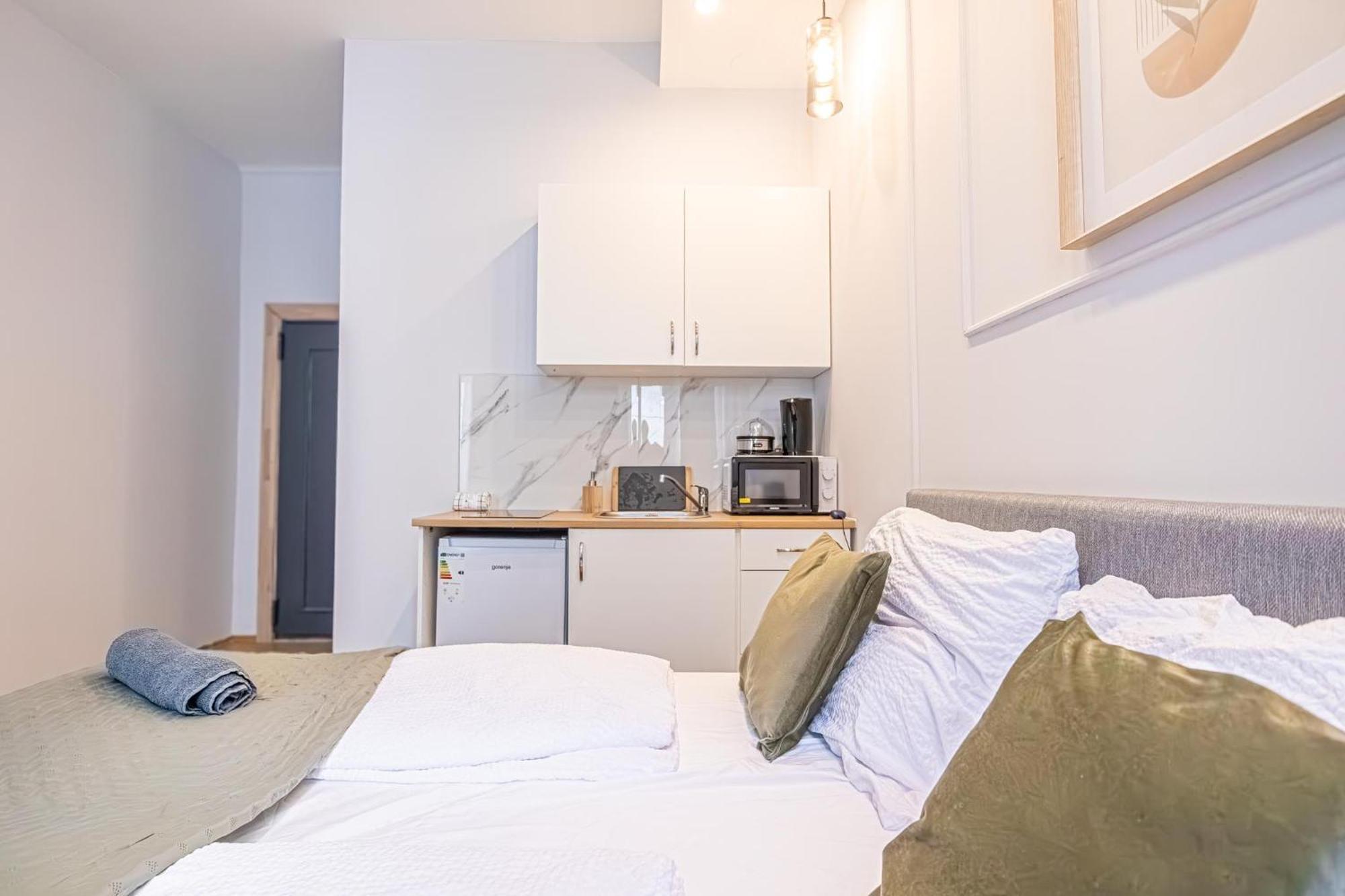 וינה Spacious Shared Apartment Schoenbrunn מראה חיצוני תמונה