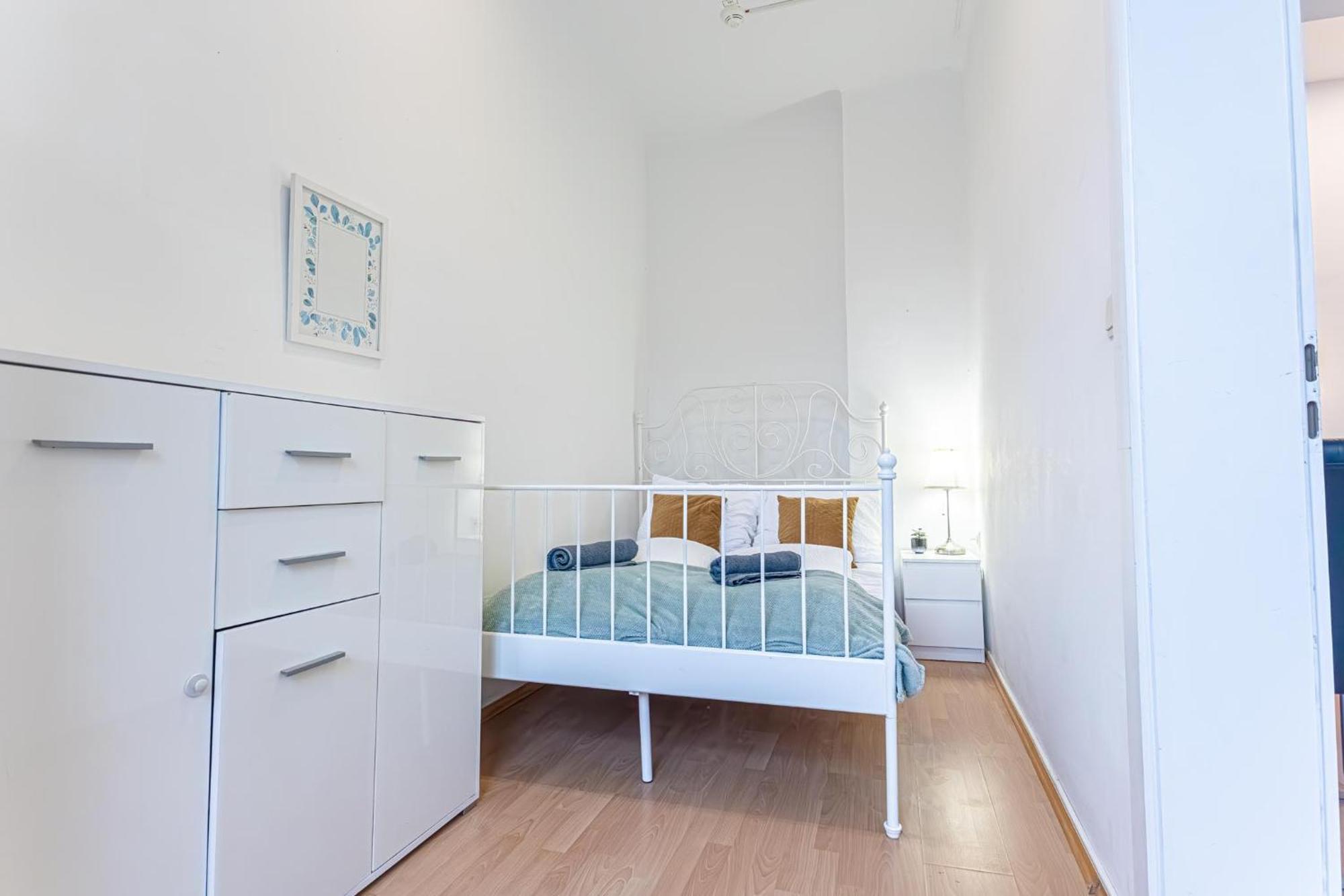 וינה Spacious Shared Apartment Schoenbrunn מראה חיצוני תמונה