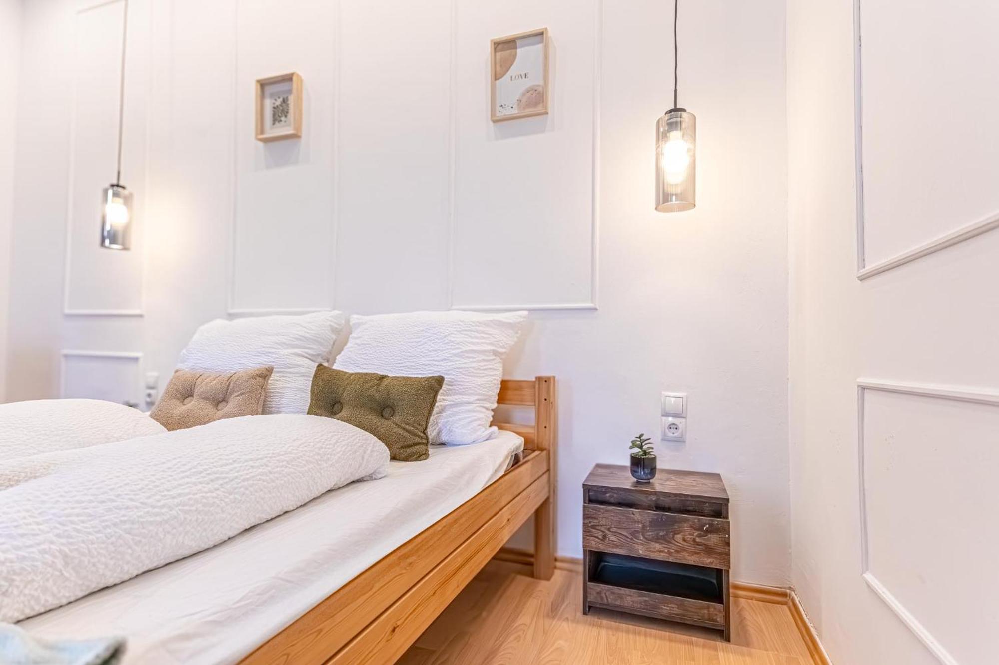 וינה Spacious Shared Apartment Schoenbrunn מראה חיצוני תמונה